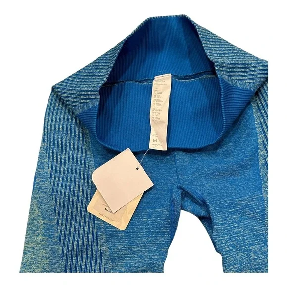 Fabletics High Waisted Seamless Shorts Women's Size M Workout‎ Activewear Blue - Picture 4 of 10